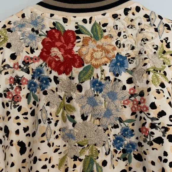 Johnny Was Floral Embroidered Cream Bomber Jacket - Picture 10 of 13